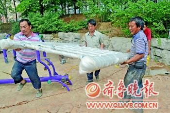 ��ɽ����V���Ľ������ēQ�µ�����9��,����ɽ�������µĸ���(g��)����V��,�����ˆT���ڰ��b�µĽ�������,����ӳ���Ɠp�������Č�ȫ���fò�Q�����