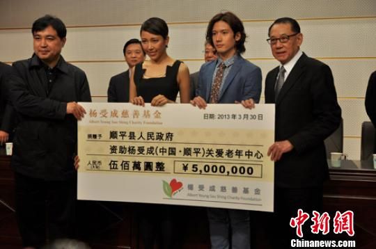 ���ܳɾ轨�ӱ��ƽ�B(y��ng)�ϙC(j��)��(g��u)���ìF(xi��n)��(ch��ng)�پ�500�f