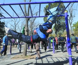 ���쉯�������������������ϣ�������������߀��˦��һ���w��140���ͬ�����o���ܱ���