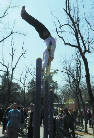 23�q��Ф���S�چθ����B�m(x��)����حh(hu��n)���������y�ȴ󵫺ܞt����