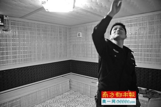 С����������?j��)?n��i)�ء������C(j��)